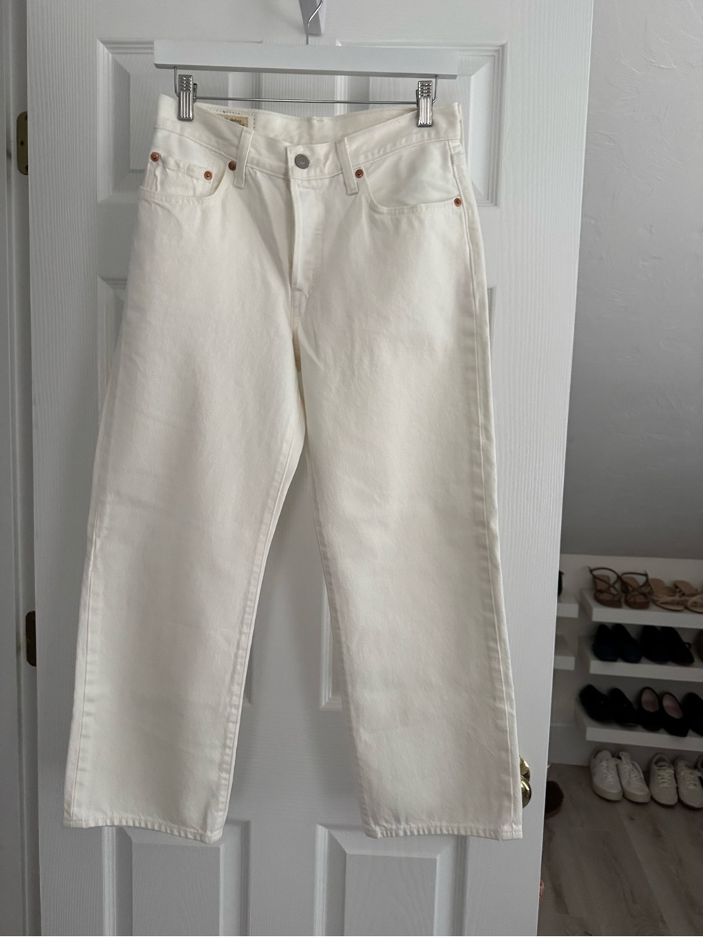 NWOT Levi’s 501° '90S ANKLE WOMEN'S JEANS color:Blank White Size: W26 L27 - Picture 2 of 5